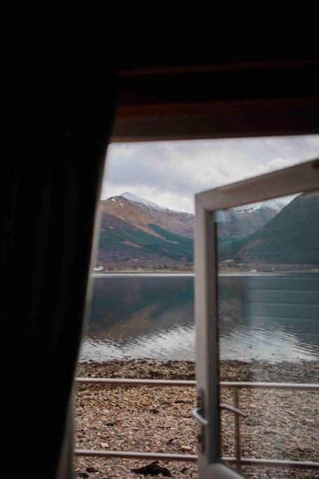 The Boathouse Pod Villa Onich Exterior photo